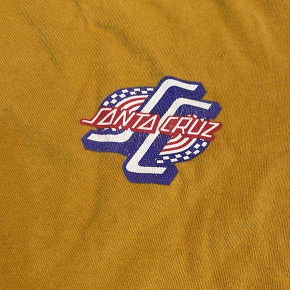 Vintage mustard yellow or Santa Cruz skate tee - Picture 2 of 4